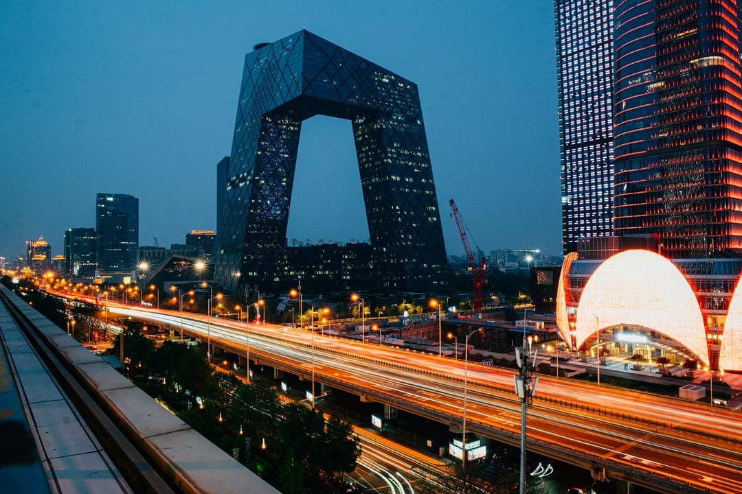 中国西部和中部省份符合条件的外商投资企业可享受15%的降低所得税率。